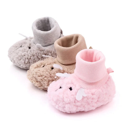 Infants adorable sheep booties SHO