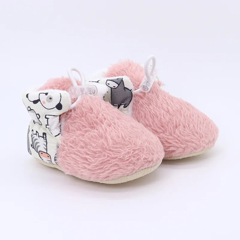 Plush booties with animal print toddlers/infants SHO