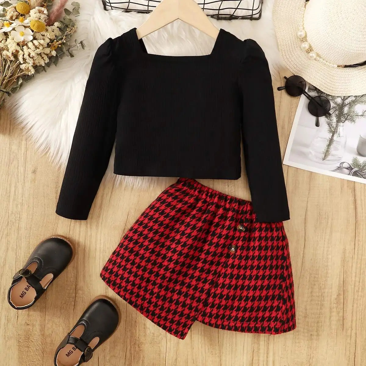 Girls 2 pc skirt set FSH