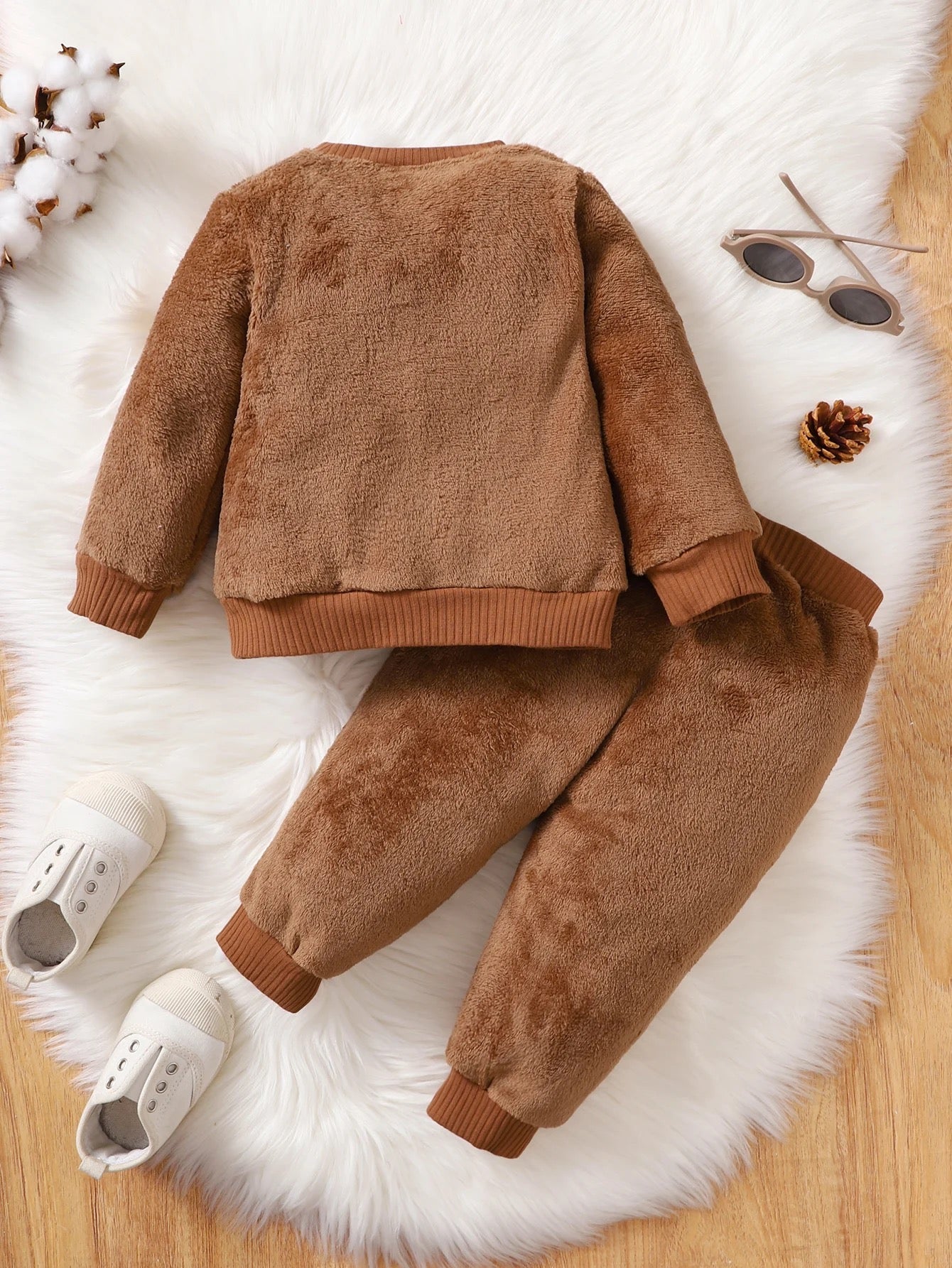 Infants sweatsuit FSH