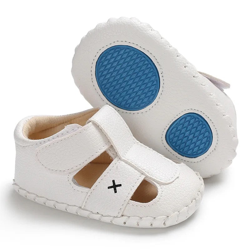 Infants cross accent leather sandals SHO