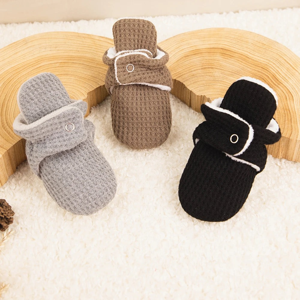 Infants indoor cotton booties SHO