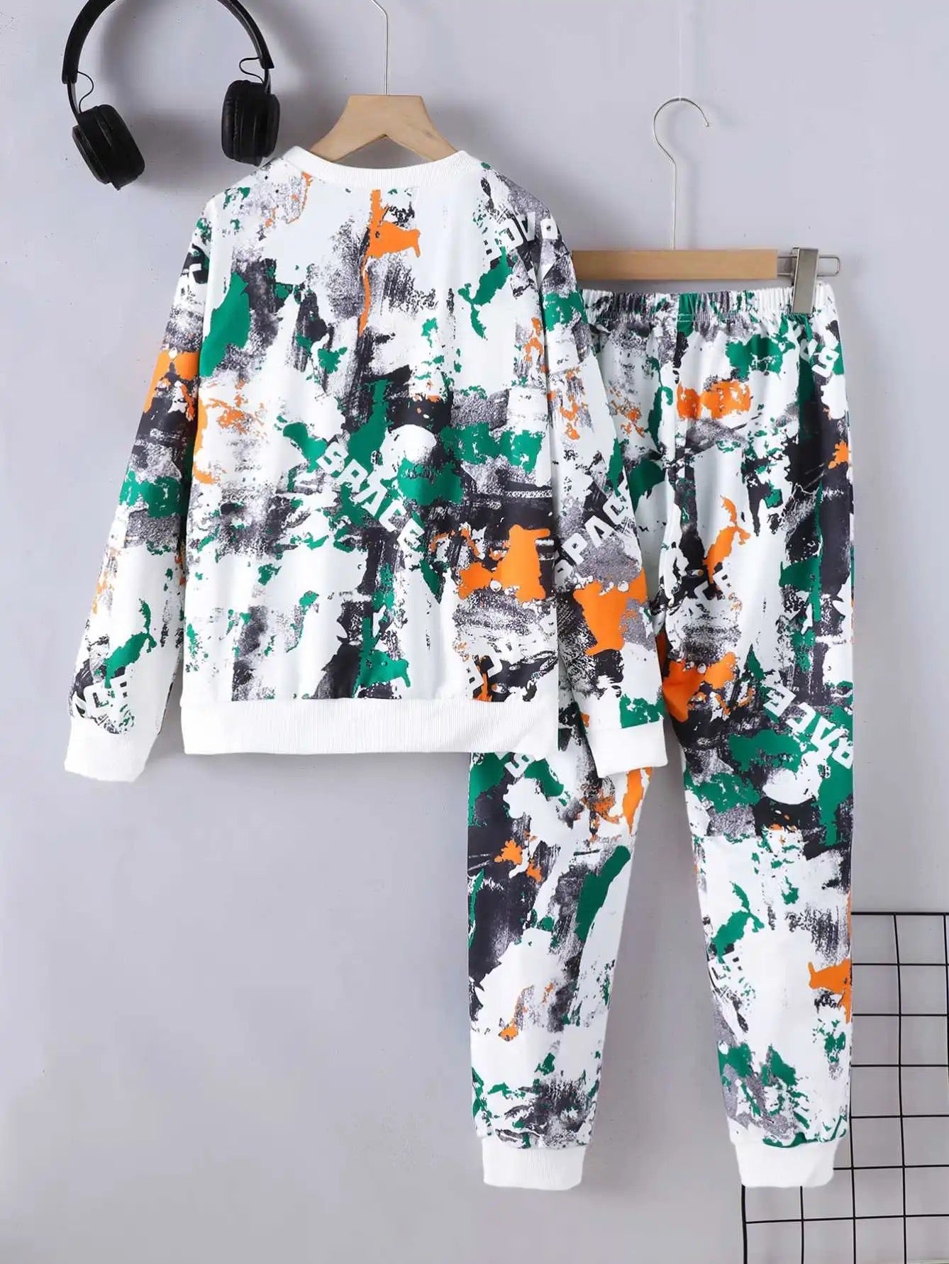Kids 2 pc sweatsuit FSH
