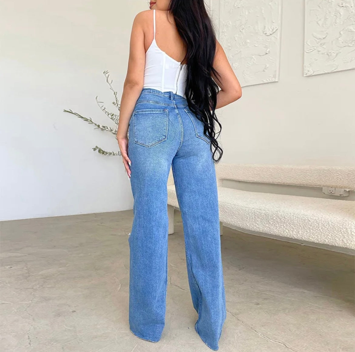 Women loose denim ripped jeans