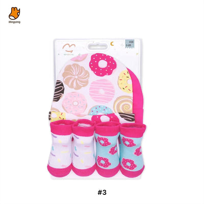 Infants cozy cotton hat& socks set SHO