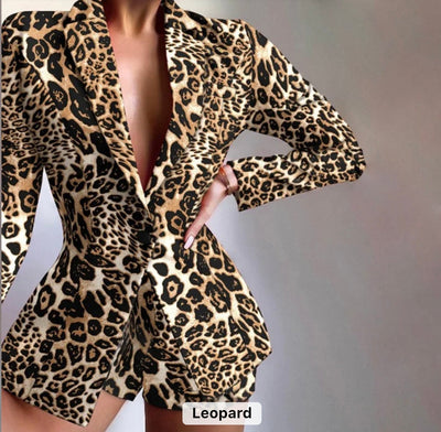 Women two pc blazer slim short suit