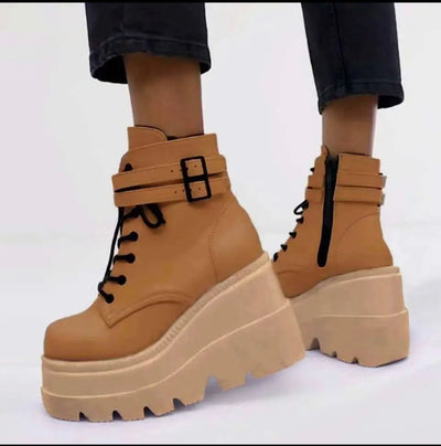 Women wedge heel side zipper boots